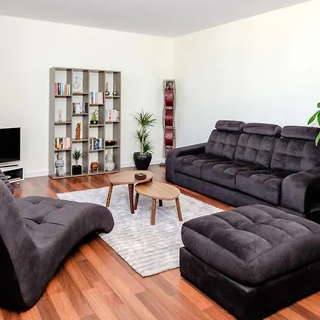 Center Sky View With Amazing Views Apartmán *