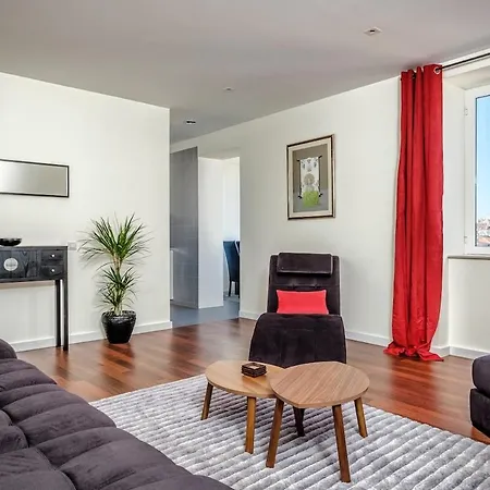 Center Sky View With Amazing Views Lizbona